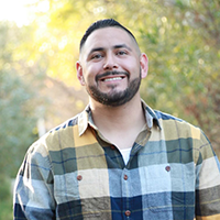Head shot of Alexander Saucedo