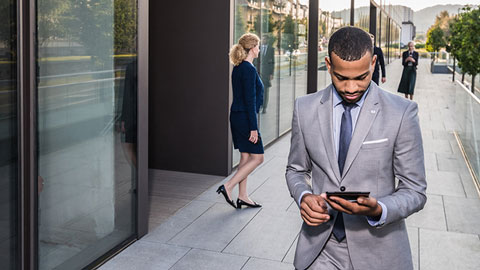 Man using tablet